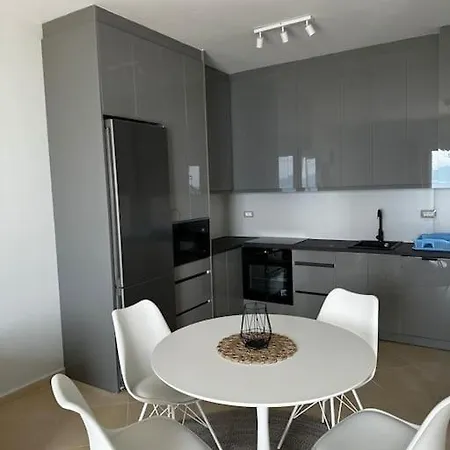 Apartment Roma Sarande